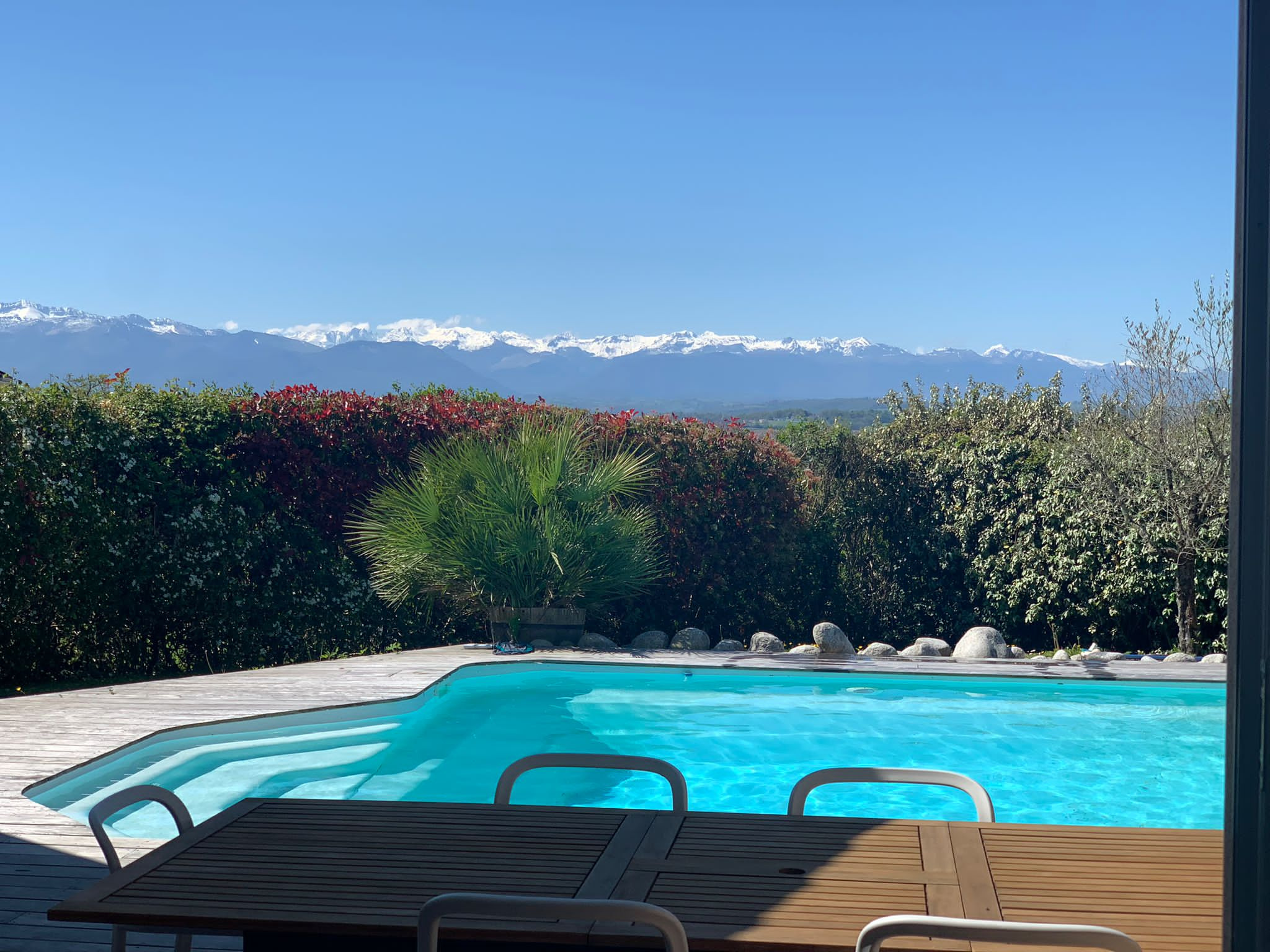 Maison 4 pièces avec piscine et vue sur Les Pyrénées 